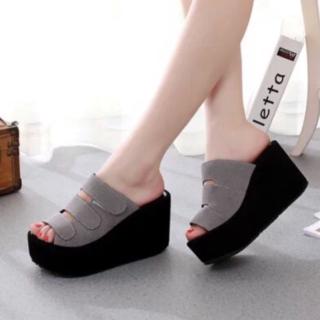 Giày sandal nữ đế xuồng cao