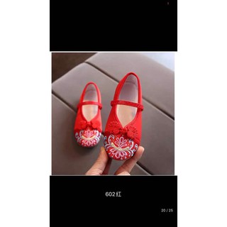 Giày búp bê thêu hoa bé gái - giày cổ trang - order quảng châu