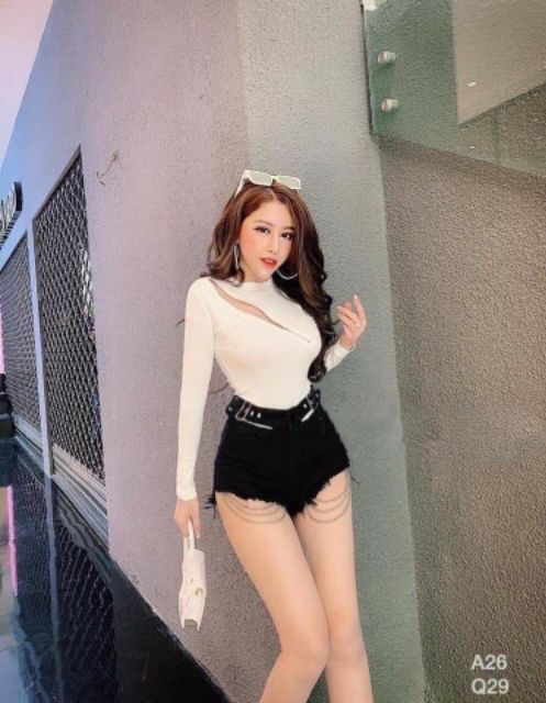 Quần sooc bò dây xích hàng QCL1 | BigBuy360 - bigbuy360.vn