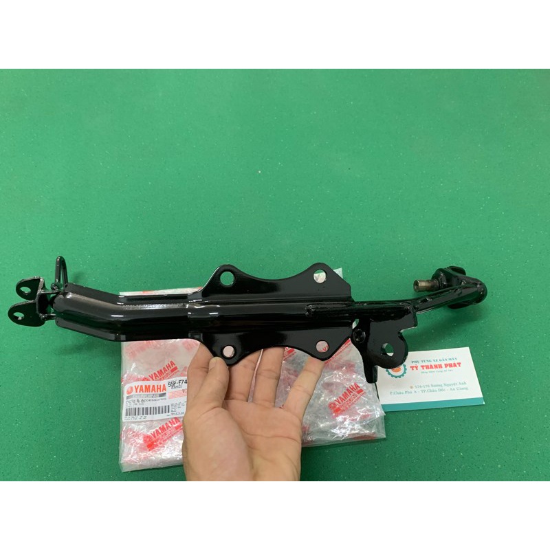 Sắt gác chân máy Ex 135 xe 5 số 2011 - 2014 zin