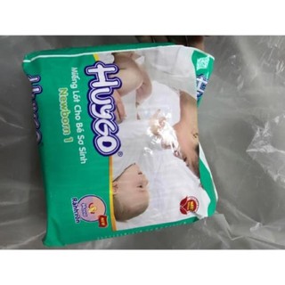 Miếng lót HuyGo size Newbon 1 gói 26 miếng siêu thấm hút