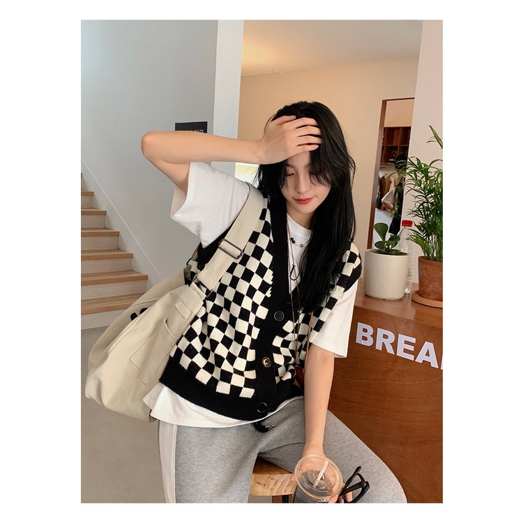 Áo khoác len không tay dáng rộng hoa văn kẻ ô dễ phối đồ thời trang hàn quốc