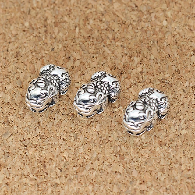 Charm Tỳ Hưu bạc Thái S925 - MH001