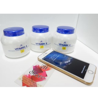 Kem Dưỡng Ẩm Vitamin E Aron