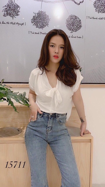 Áo kiểu buộc nơ (mặc được 2 kiểu như mẫu)