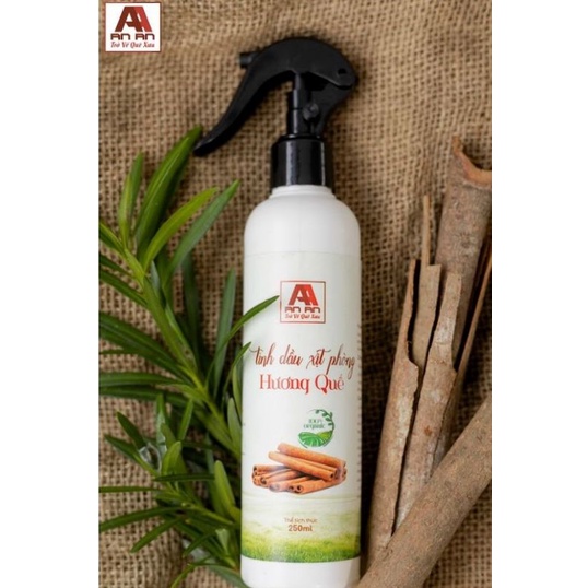 Chai Xịt Thơm Phòng Tinh Dầu Quế Khử Mùi, đuổi muỗi 250ml, thảo mộc AN AN