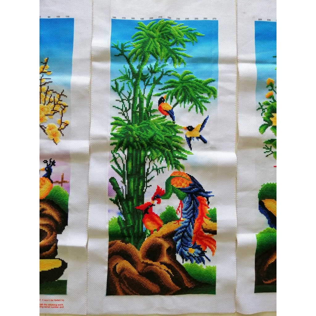 Tranh thêu chữ thập tứ quý Tùng cúc trúc mai A1123