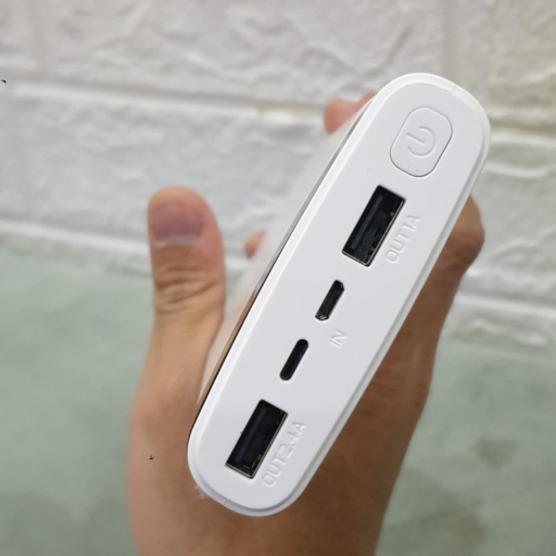 Pin dự phòng 20.000 mAH chính hãng Ivalue giảm giá sốc 899k còn 250k