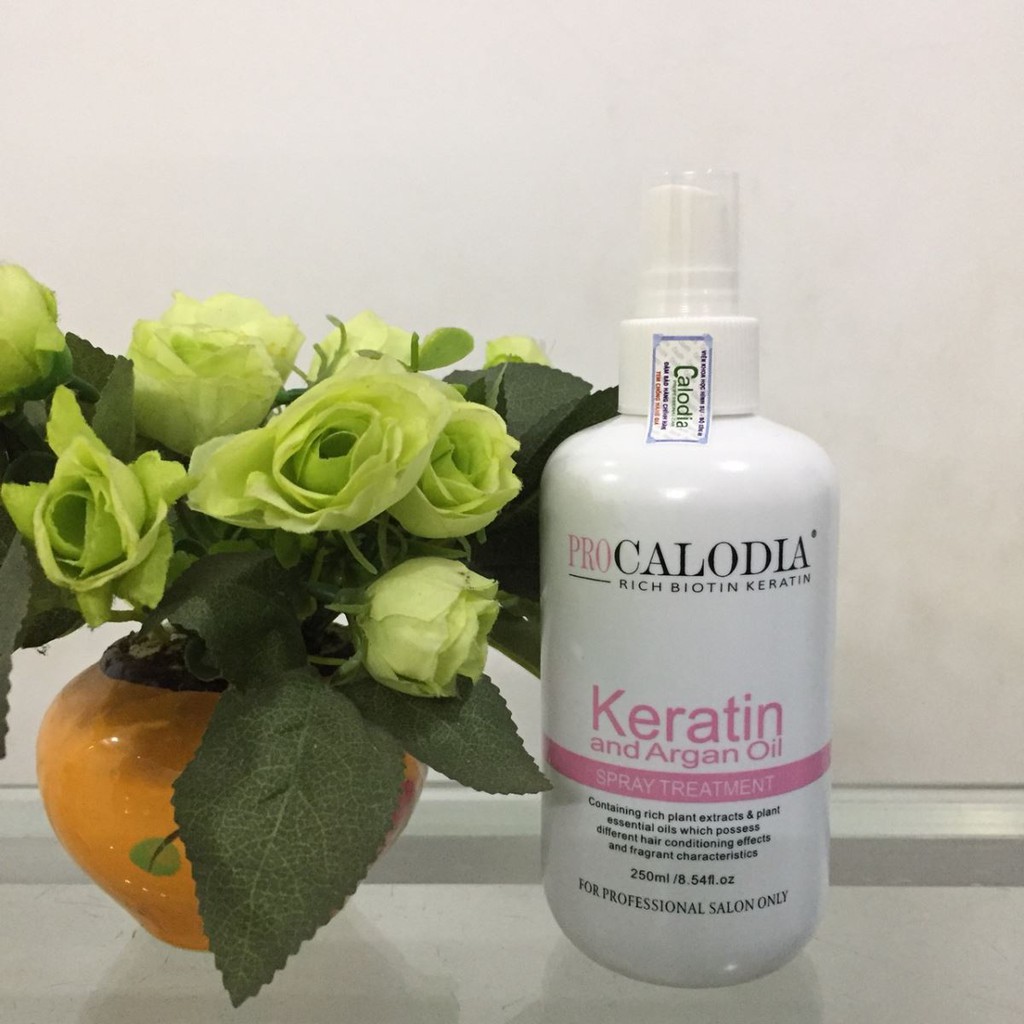 Xịt dưỡng tóc Calodia Keratin Spray siêu mềm mượt 250ml ( NEW)