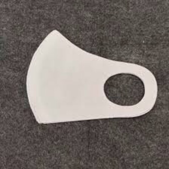 Khẩu trang su poly màu trắng kháng nước | BigBuy360 - bigbuy360.vn