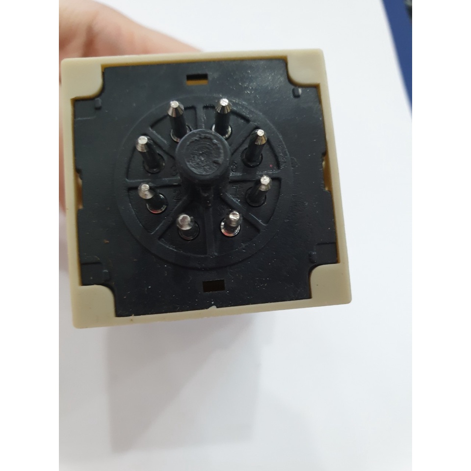 Bộ đếm Omron Dh48J-8