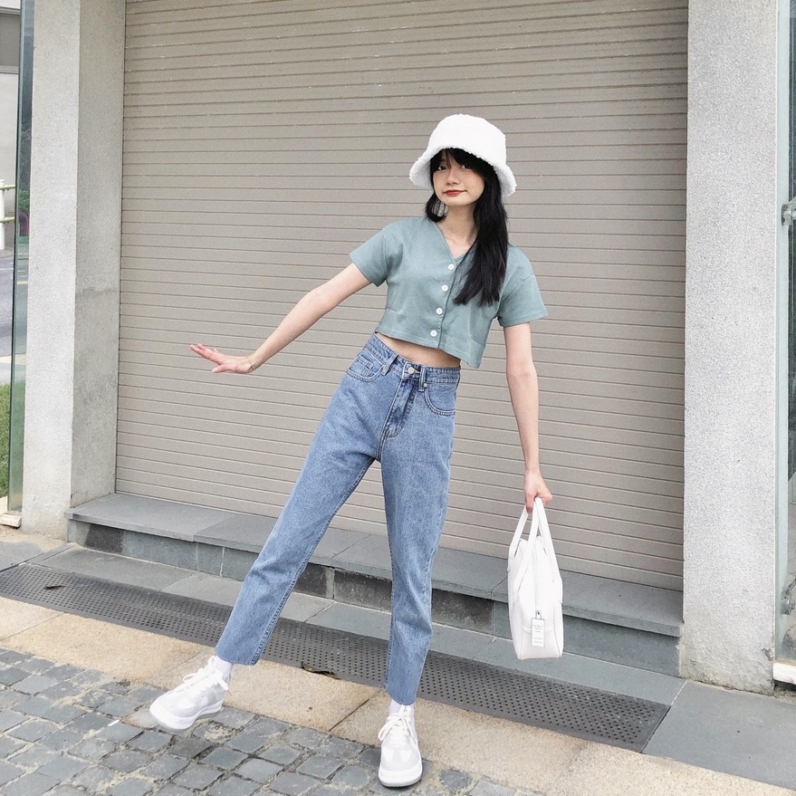 Quần Baggy Jeans Nữ Lưng Cao Cắt Gấu Quần LDB-CL102