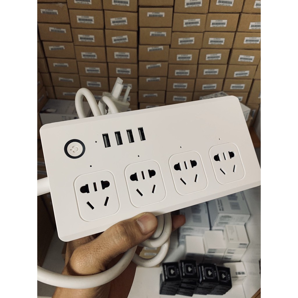 Ổ cắm 4 cổng điều khiển từ xa trên điện thoại Tuya WIFI có 4 cổng USB  bật tắt độc lập từng ổ cắm
