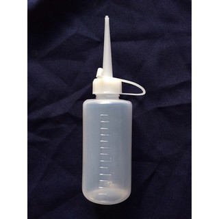 Bình tra Châm nhớt Bình Đựng nhớt Bảo Dưỡng Máy Móc Dung Tích 120ml.