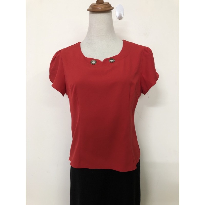 size S to M áo kiểu công sở màu đỏ tay cánh sen đẹp 2hand mới đét