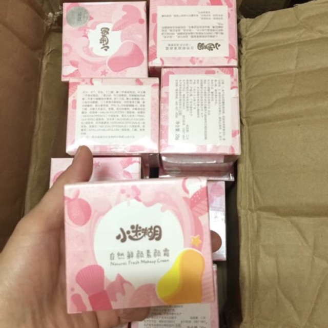 Kem trang điểm Tiểu Mơ Hồ