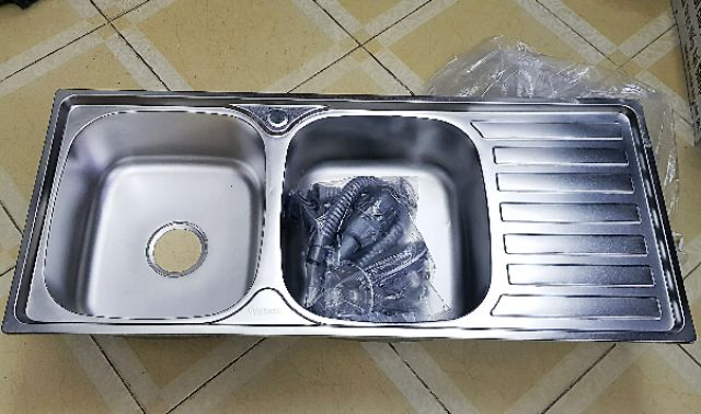 Chậu rửa chén bát 2 hộc - 1 bàn chờ inox SUS 304