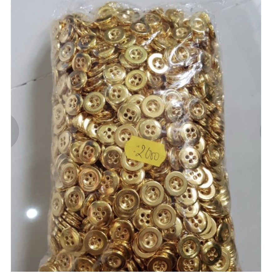 Bịch lớn 2000 nút sale giá 100k