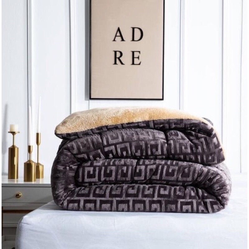 Chăn Lông Cừu LUXURY Chữ Vạn 3,3kg_Chăn Đại Hàn Siêu Ấm_ Hàng Cao Cấp Xuất Khẩu