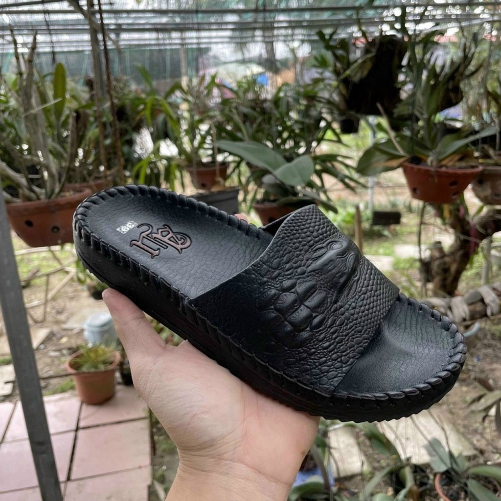 Dép Nam Da 1 Bản Chất Da Bò Dập Vân Cá Xấu Màu Đen Đã Khâu Viền Chắc Chắn Bền Đẹp