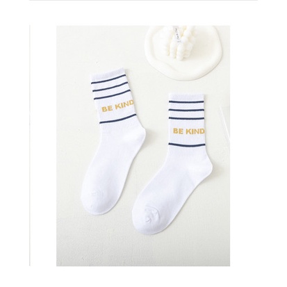 Vớ Tất cao cổ Nam Nữ số 1997 phong cách trẻ trung, thể thao, năng động