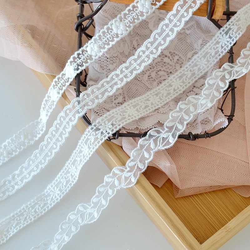 Vải ren trắng thêu hoa dùng may quần áo váy rèm thủ công 1.4/1.9cm x 1m