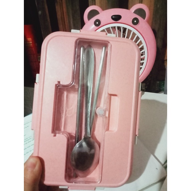 HỘP CƠM LÚA MẠCH 3 NGĂN KÈM ĐŨA THÌA INOX XỊN