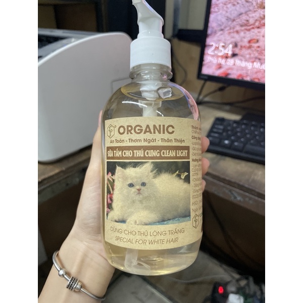 sữa tắm nước hoa Việt Nam cho chó mèo chai 500ml thơm lâu khử mùi