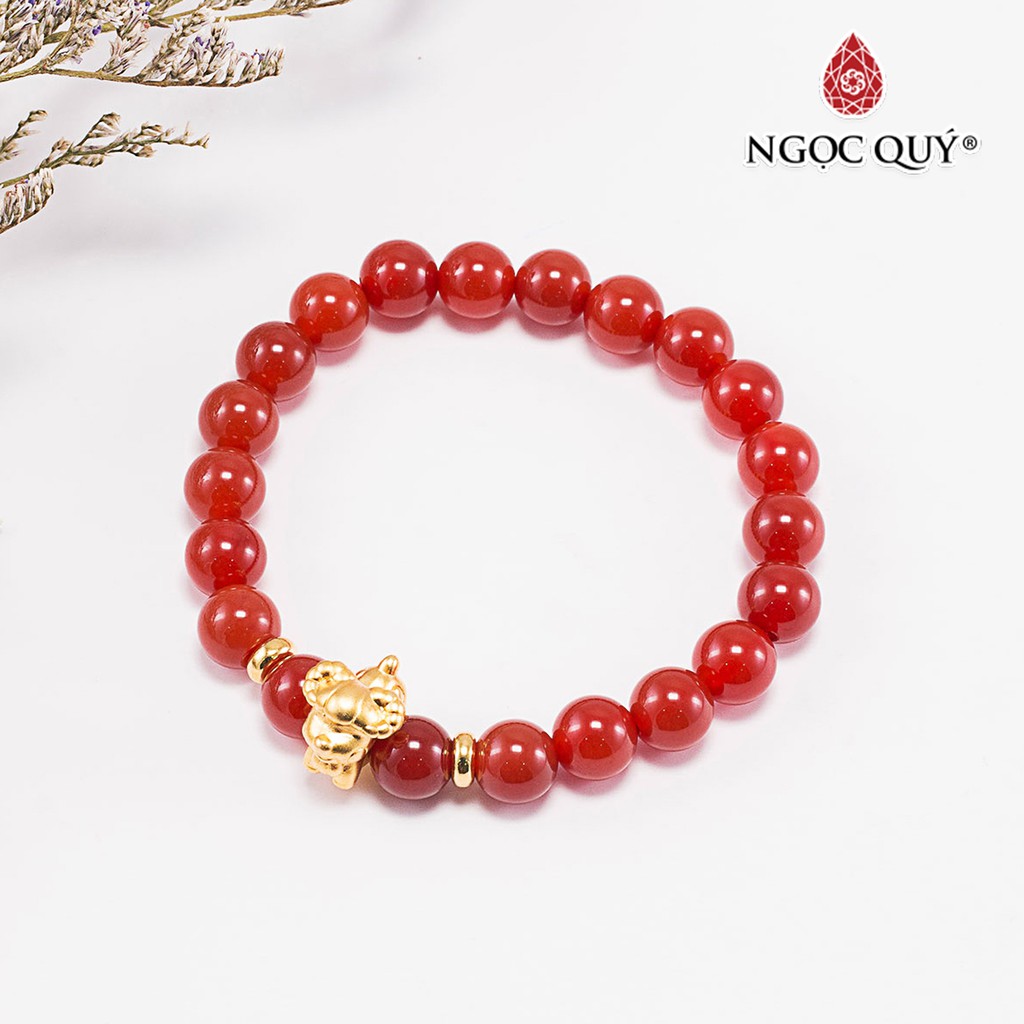 Vòng Tay Đá Mã Não Đỏ Charm Con Giáp Bạc Mạ Vàng 24k - Ngọc Quý