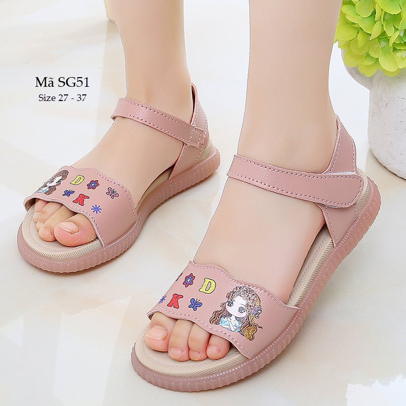 Giày sandal bé gái dép quai hậu kiểu dán màu hồng họa tiết công chúa dễ thương phù hợp cho trẻ em 3 -12 tuổi đi học SG51