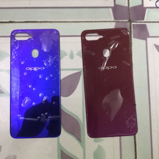 Lưng Oppo F9