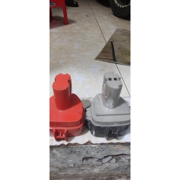 pin Makita chọt 12v 2ah