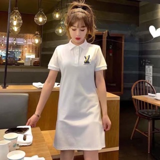 Váy polo cổ đức