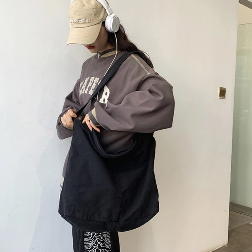 Túi đeo chéo dáng tay nải big size vải canvas dày dặn năng động dễ phối đồ