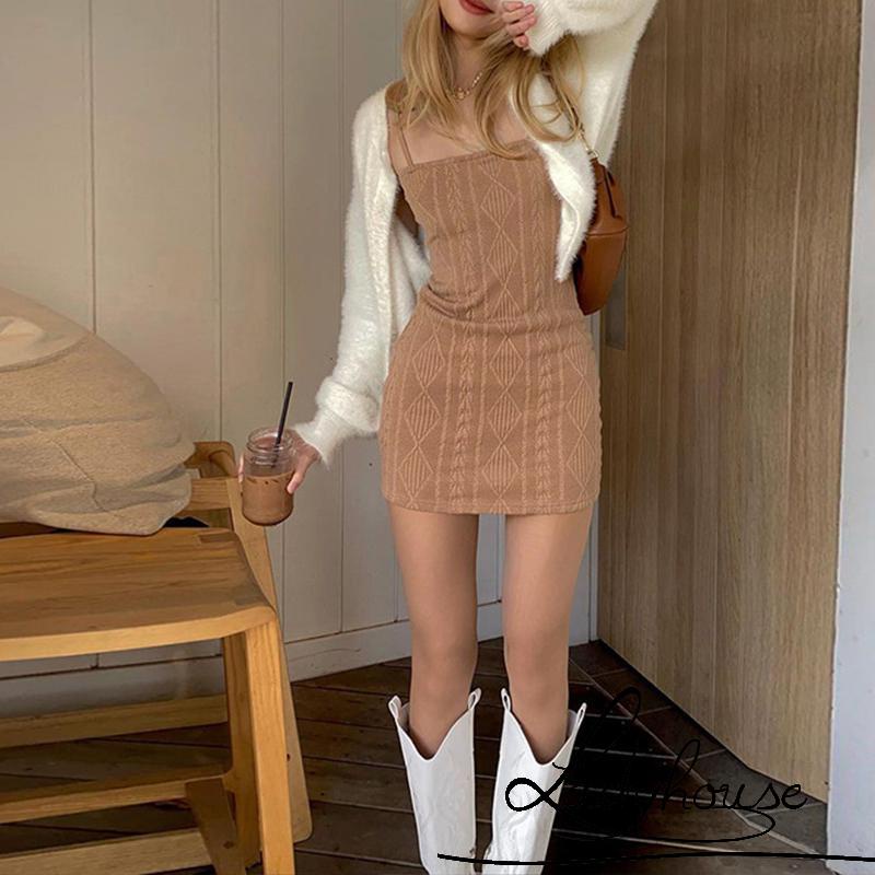 Đầm dệt kim hai dây ôm dáng màu sắc thời trang quyến rũ cho nữ