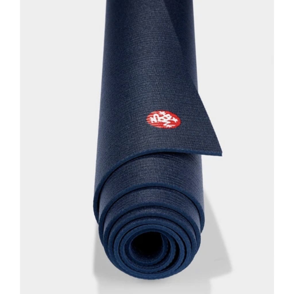 Thảm tập yoga - gym Manduka protravel 3mm chống trơn trượt, nhẹ , xếp gọn
