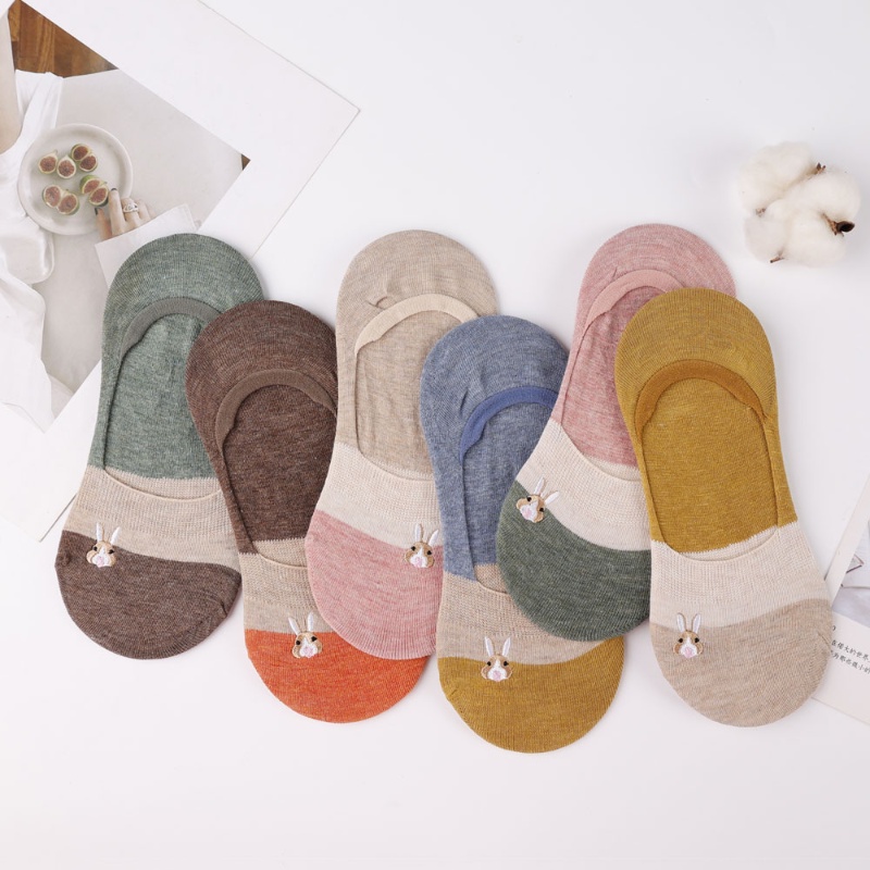 Vớ Thuyền Mềm Mại Co Giãn Không Trượt Thêu Họa Tiết Hoạt Hình Dễ Thương Dành Cho Nữ