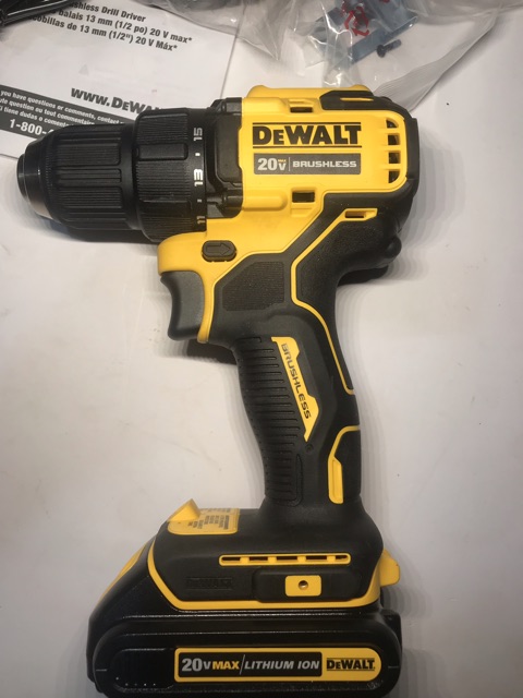 Dewalt khoan ko than dcd708