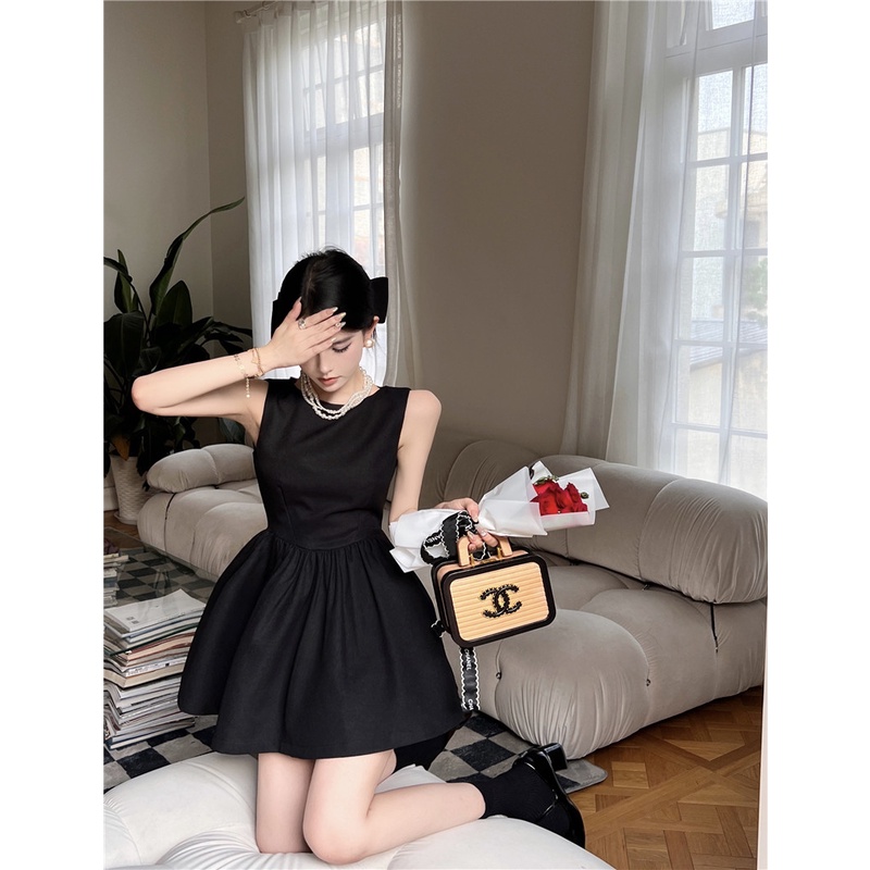 Đầm Chữ A Sát Nách Cổ Tròn Dáng Rộng Màu Đen Phong Cách Pháp Thời Trang Mùa Hè Cho Nữ