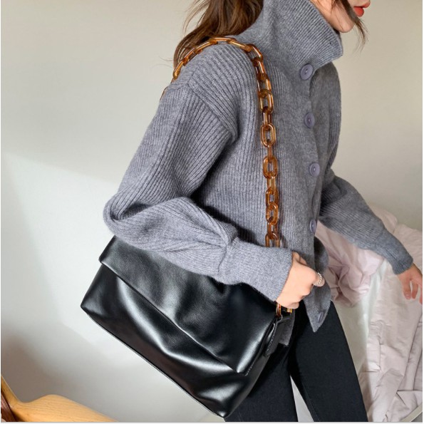 [HÀNG ĐANG VỀ] Túi đeo vai da mềm dây nhựa cực lạ A004