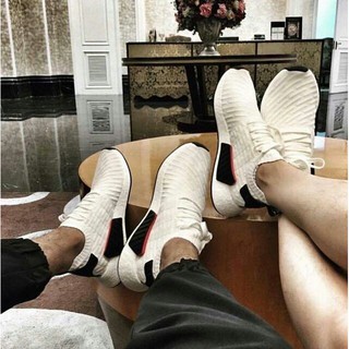 Giày nmd r2