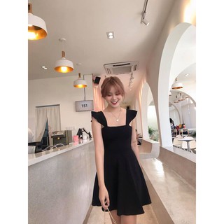 Đầm xinh tay cánh tiên