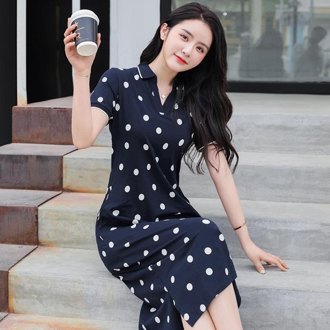 Đầm thun suông dáng dài chấm bi | BigBuy360 - bigbuy360.vn