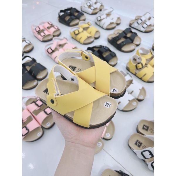 Sandal quai chéo cho bé trai và bé gái có đế chống trơn trượt