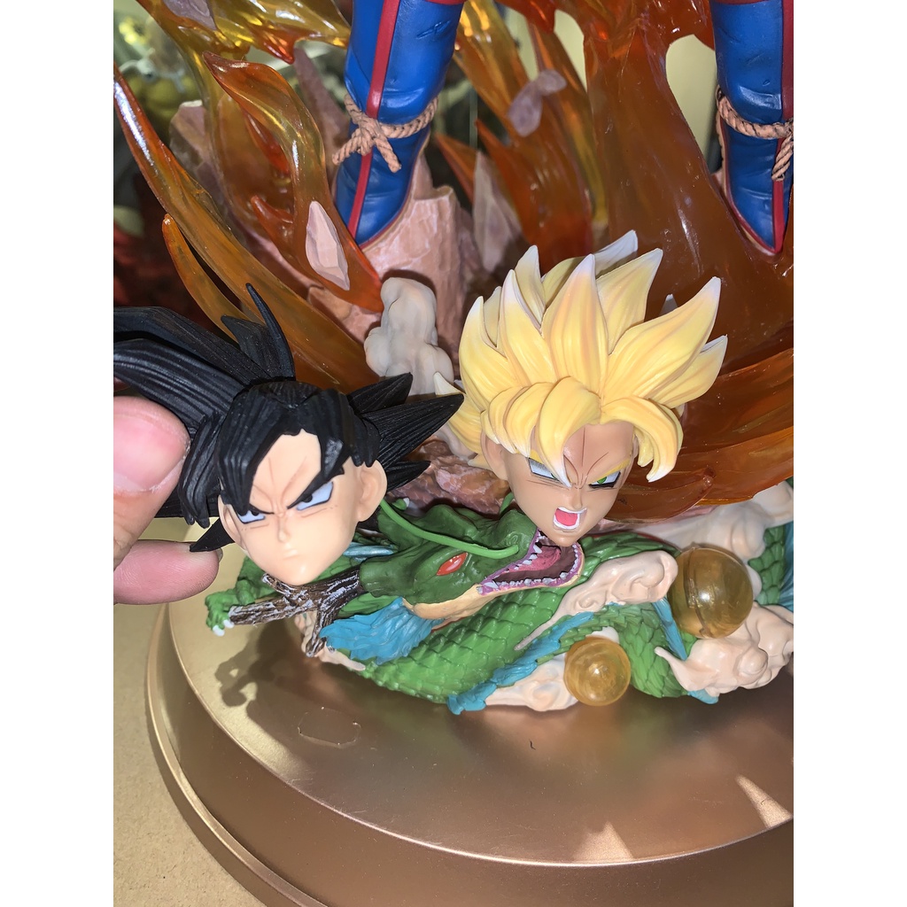 (Hết hàng) Mô hình Dragon ball Goku xé áo supper saiyan 3 đầu 45cm