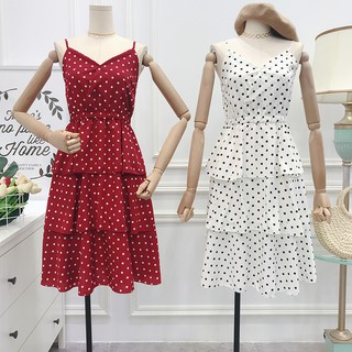 Đầm chấm bi kiểu dáng hai dây chun ở eo xòe ba tầng có ba màu cơ bản đỏ,đen,trắng