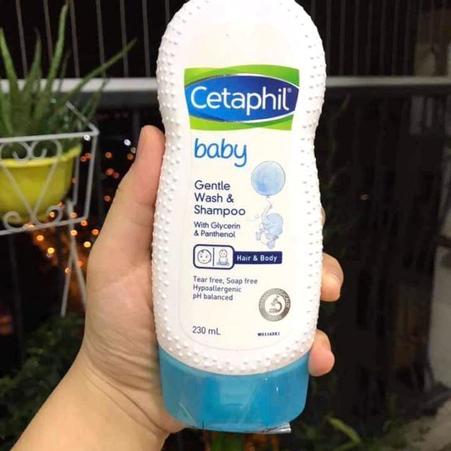 Sữa tắm gội toàn thân cho bé Cetaphil Baby Gentle Wash and Shampoo 230ml