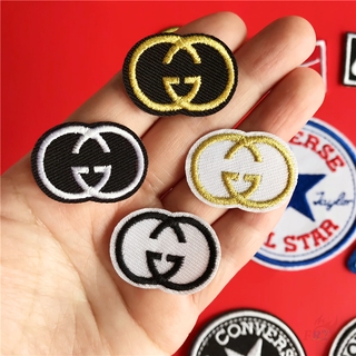 Sticker ủi thêu logo thời trang