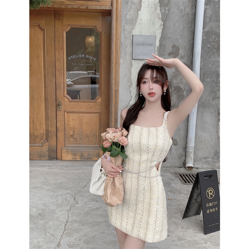 Đầm Len Chữ A Cổ Vuông Nhấn Eo Thời Trang Thu Đông 2022