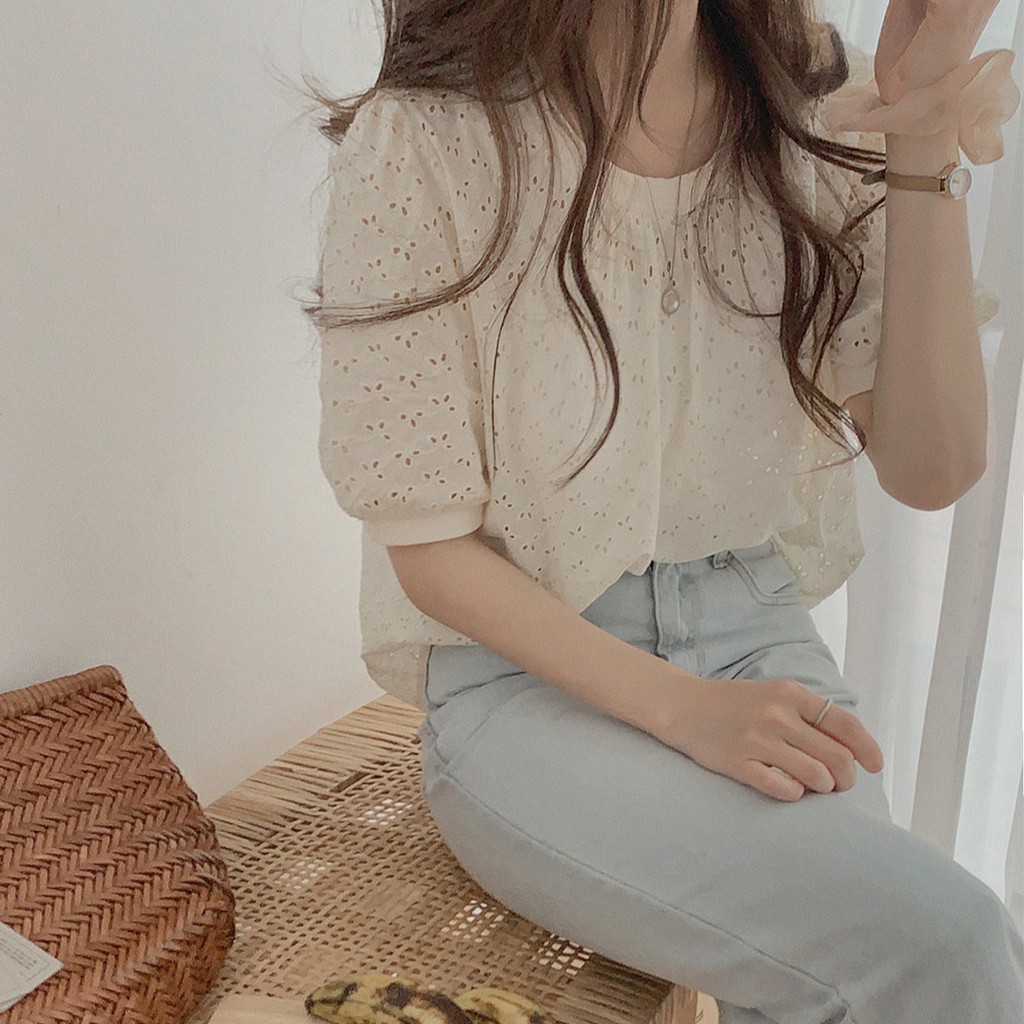 Áo Nữ Ngắn Tay Cổ Tròn Thêu Họa Tiết Phong Cách Hàn Quốc 43330